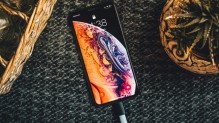Apple Issues Warning About Overnight iPhone Charging Habits