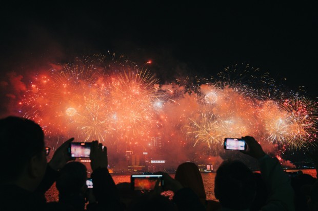 Capture Stunning Fourth of July Fireworks with Your iPhone: Expert Tips and Printing Advice