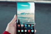 Android 15 Revamps Status Bar with Fresh Icons and Haptic Feedback